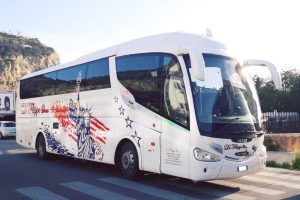 BUS IRIZAR