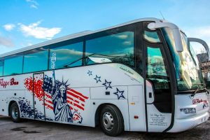 BUS DOMINO